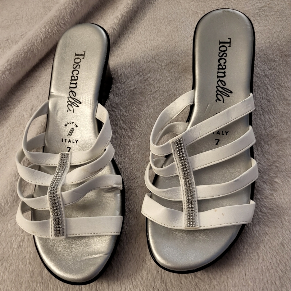 Ladies dress sandal